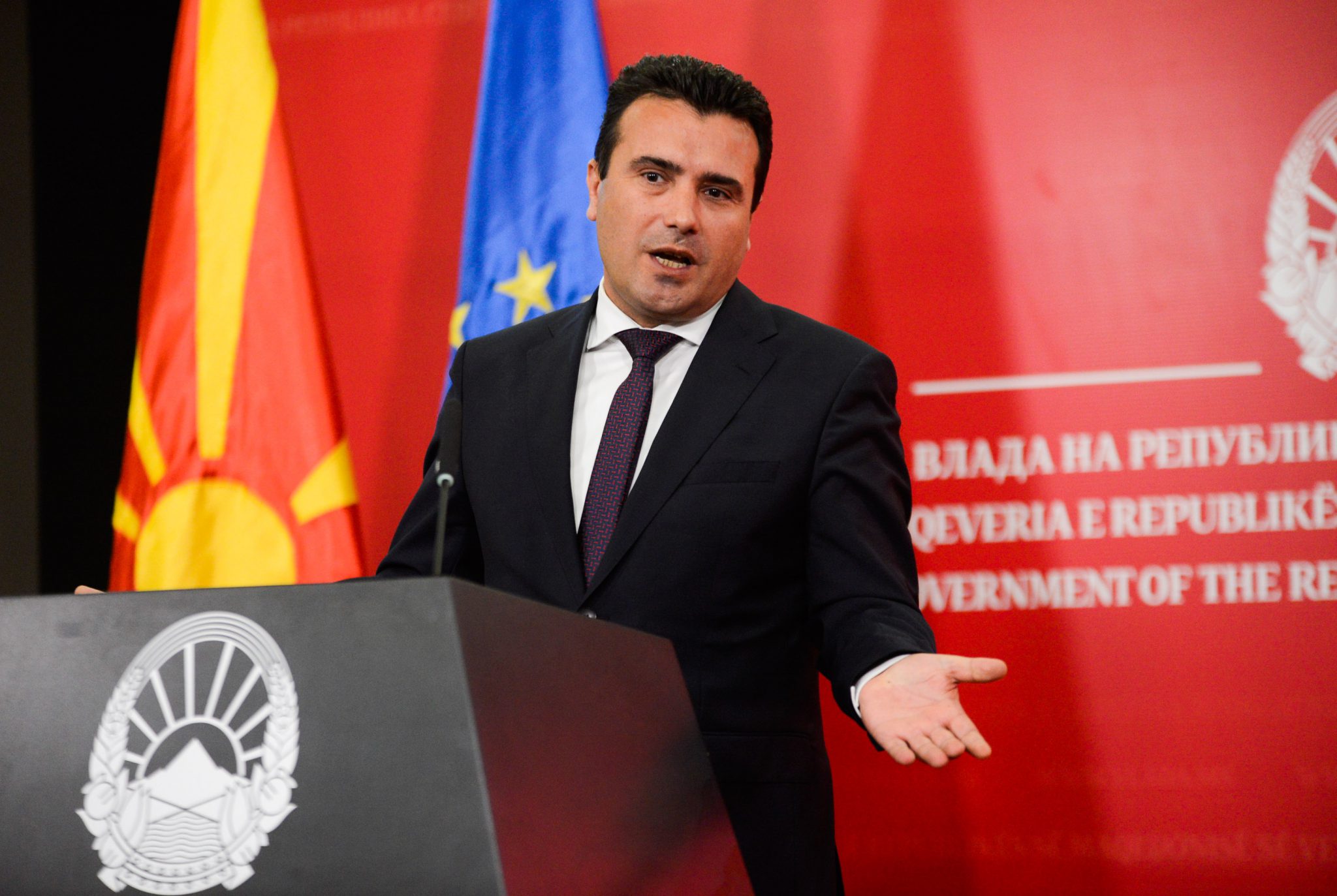, Frika nga “kryeministri shqiptar” bashkon Zaevin me opozitën maqedonase