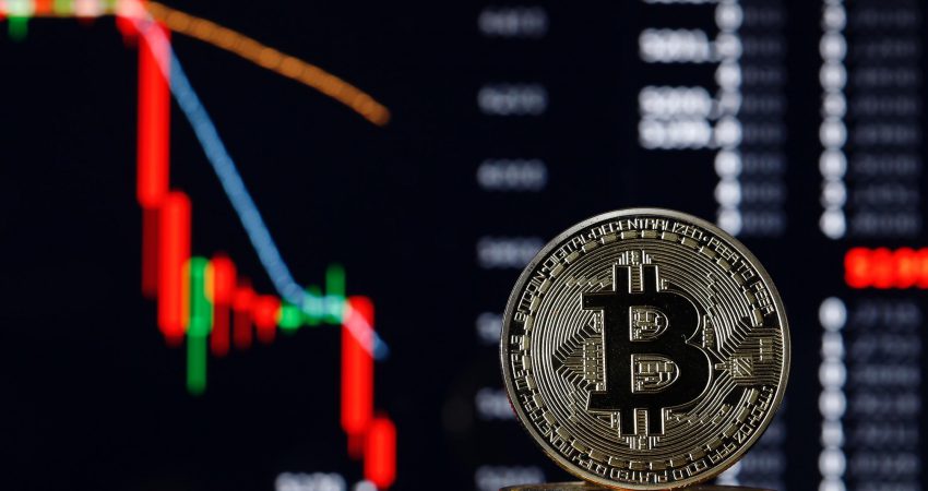 Rënia dyditore e Bitcoin lëkund besimin në lulëzimin e kriptovalutave - Gazeta Si