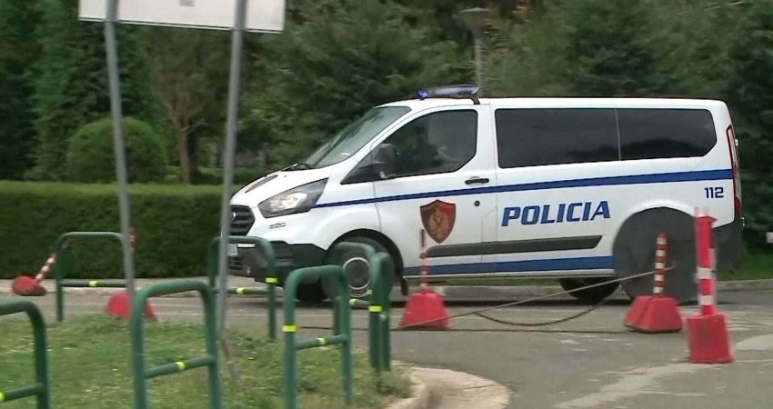foto ilustruese per policine